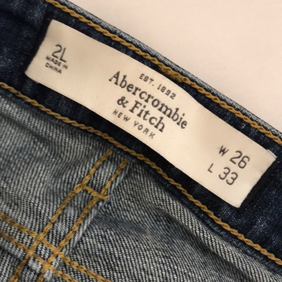 Abercrombie and fitch ripped jeans - Picture 4 of 6